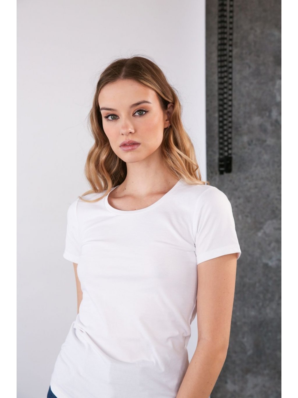 Women's Basic T-shirt White– nanoSPACE by LADA