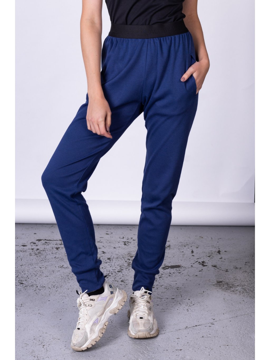 Blue Elegant Sweatpants / Trousers Ëar