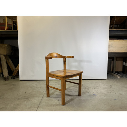 Solid pine chair