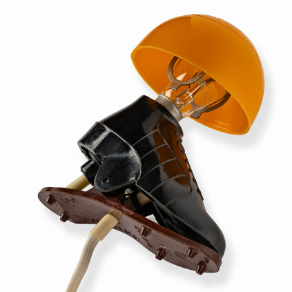 Little kick lamp