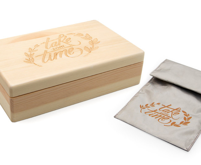 Stínící pouzdro na mobil Take Some Time SUCK UK