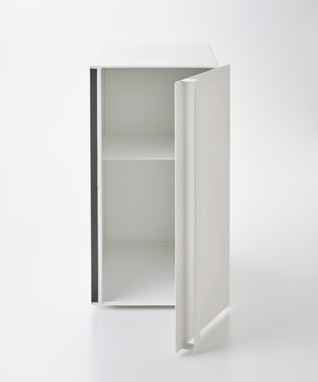 Vertikální chlebník Tower 5680, 24l, bílý YAMAZAKI