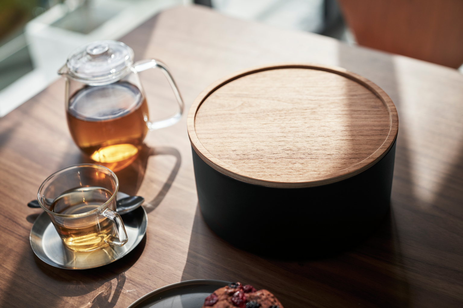 Úložný box Rin 5802, vysoký, černý YAMAZAKI