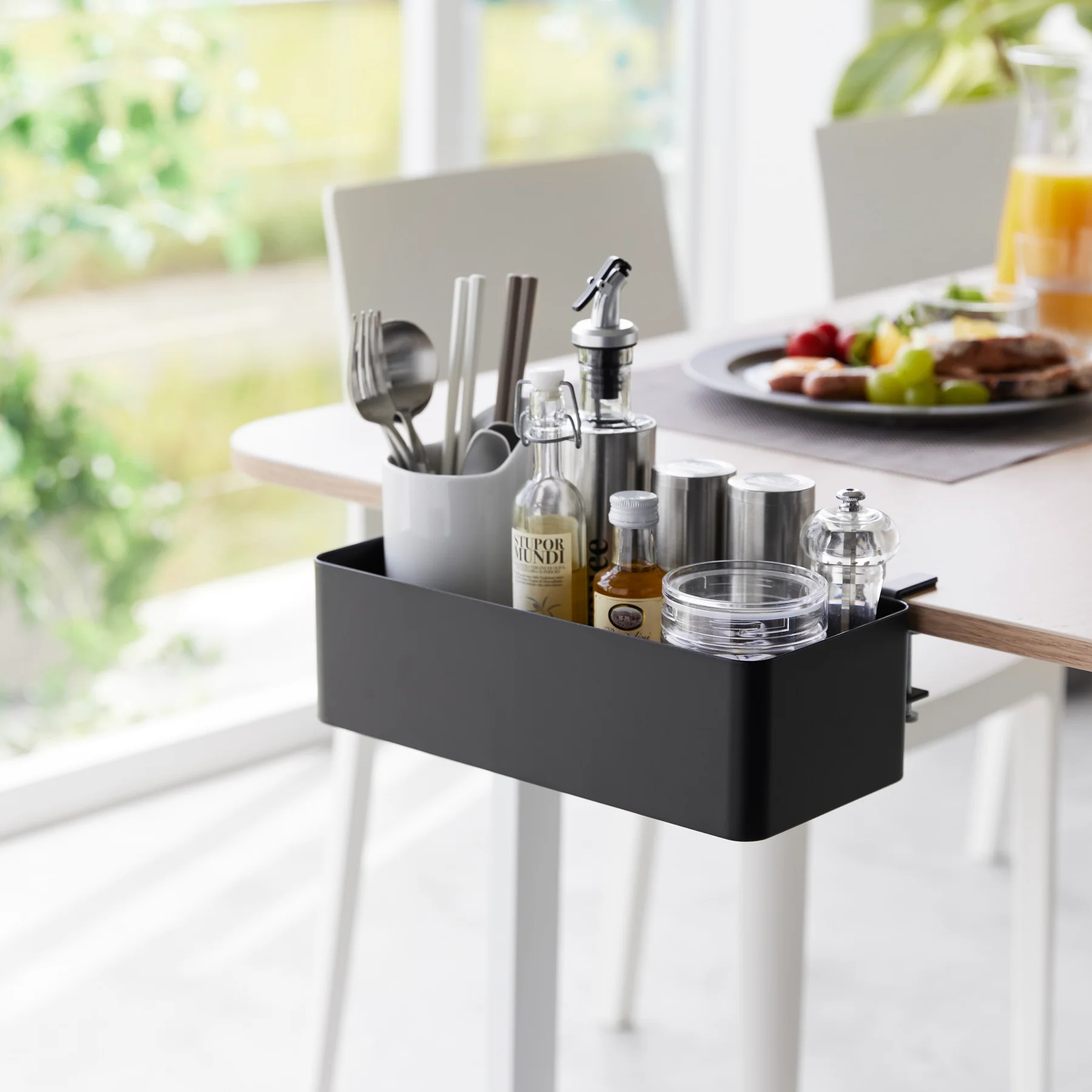 Košík ke stolu Tower 1573, černý YAMAZAKI