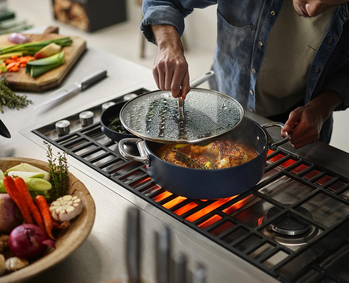 Kastrol Space 45046, 28cm, nepřilnavá keramika, skládací madla