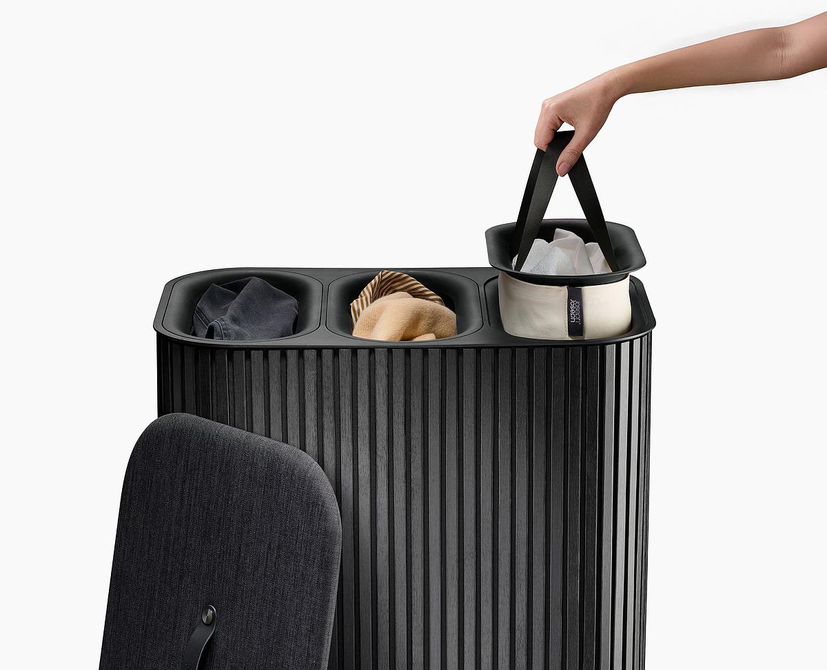 Koš na prádlo Tota Trio Luxe 5000007, bambus/90l, černý JOSEPH JOSEPH