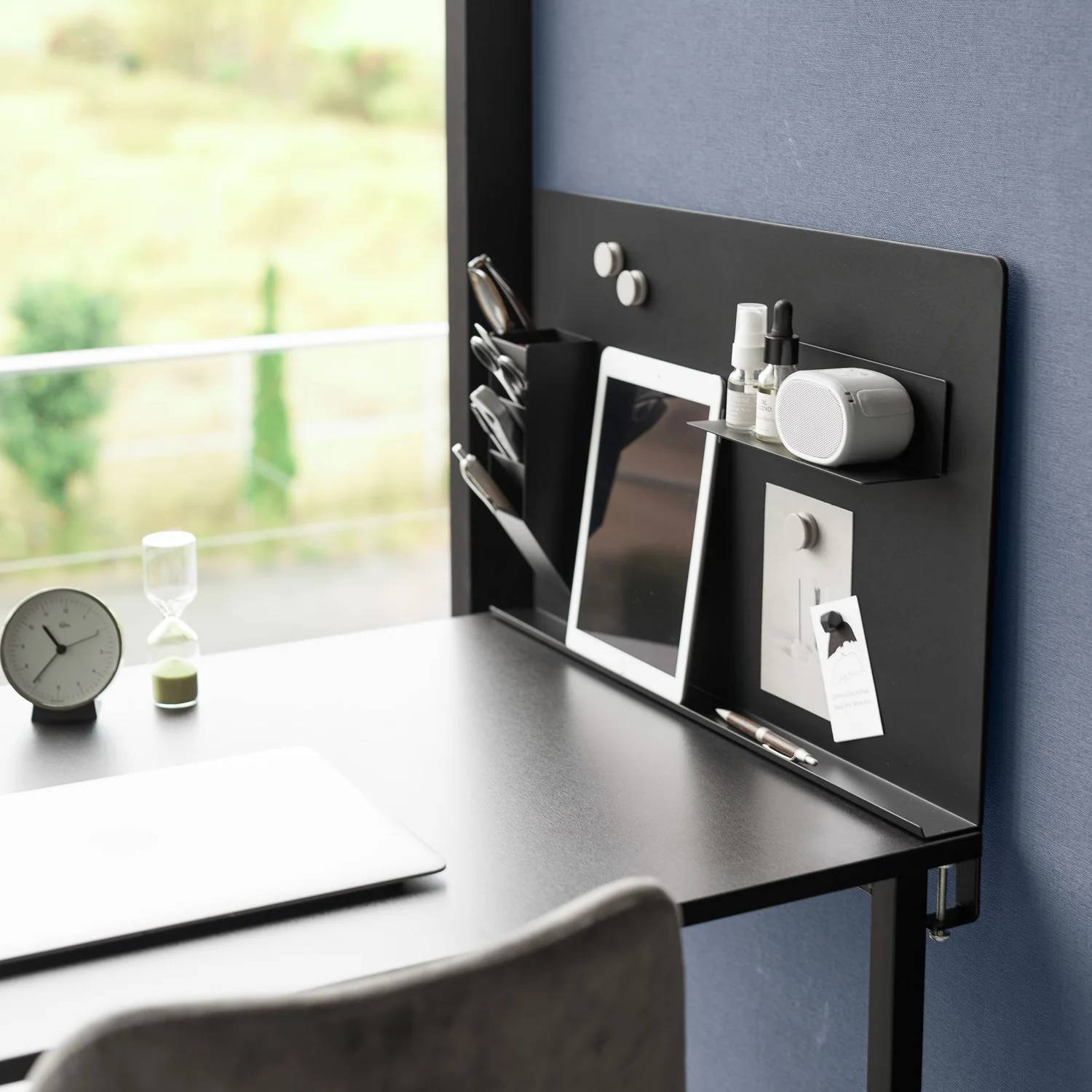 Magnetický organizér Tower 10097, černý