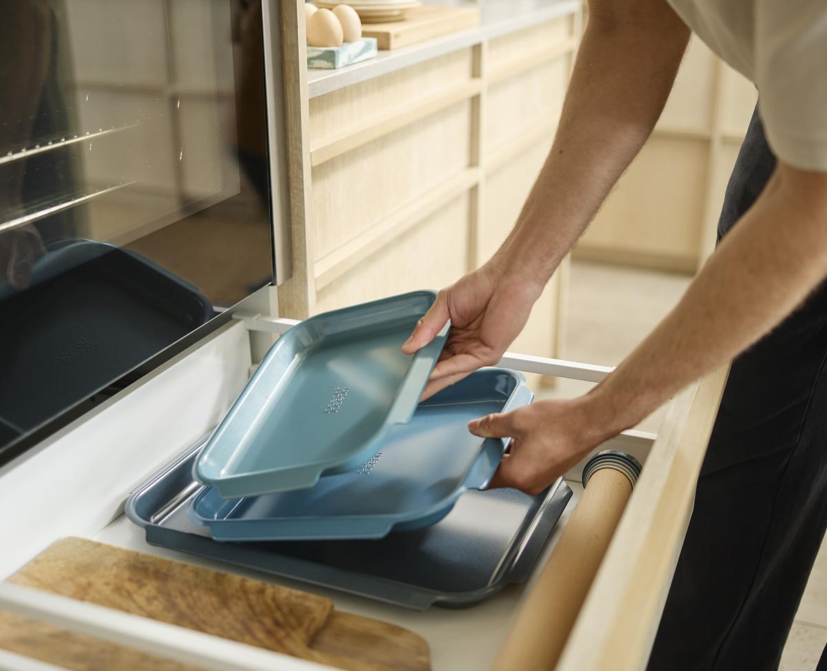 Sada pečících plechů Nest™ Bake 45064, 3 ks