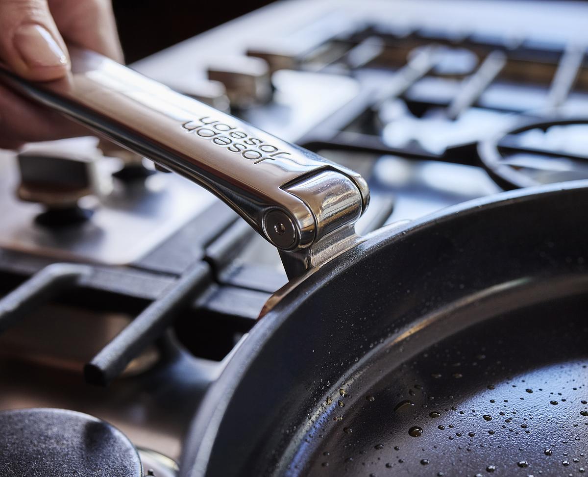 Sada pánví Space Steel Non-Stick1000019, 2ks, nerez/nepřilnavá keramika, skládací madla