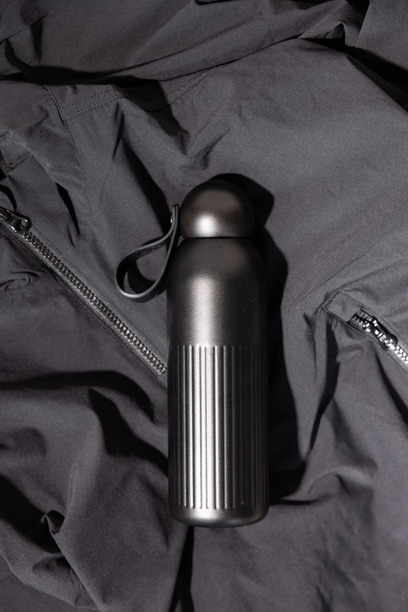 Termoláhev Tekla 5018672, 500ml, Black