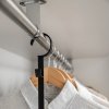 Nastavitelný skříňový věšák YAMAZAKI Smart 5679, černý