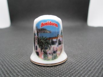 Sběratelský náprstek - Španělsko - Alicante, Benidorm, panorama