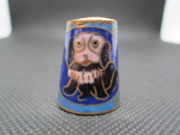 Sběratelský náprstek - Čína - cloisonné, pes na modré