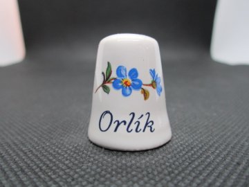 Sběratelský náprstek - Orlík - s modrými květy, ruční výroba a malba, glazovaná keramika