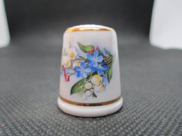 Sběratelský náprstek - Český porcelán Dubí - jarní květy s konvalinkami