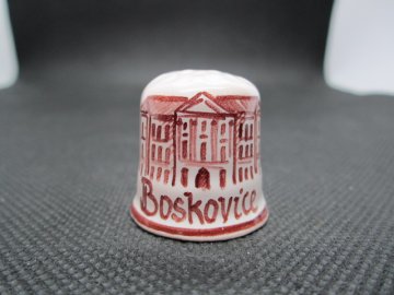 Sběratelský náprstek - Boskovice, hnědá malba, glazovaná keramika