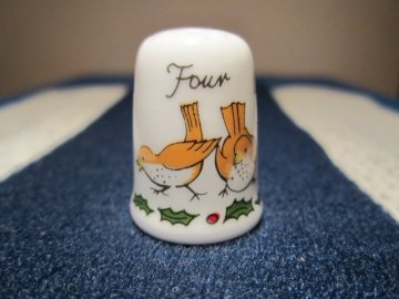 Sběratelský náprstek - Sutherland England - 4. den vánoční