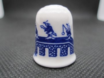 Sběratelský náprstek - TCC Coalport England - Willow