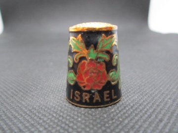 Sběratelský náprstek - Cloisonné - Izrael, květ, vlajka a znak, na černé