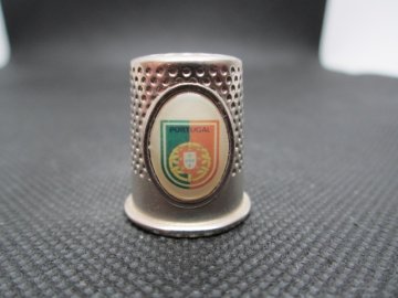 Sběratelský náprstek - 3D Portugalsko - vlajka, bílý kov