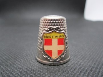 Sběratelský náprstek - 3D Francie - Bourg Saint Maurice, se znakem Savojska, bílý kov