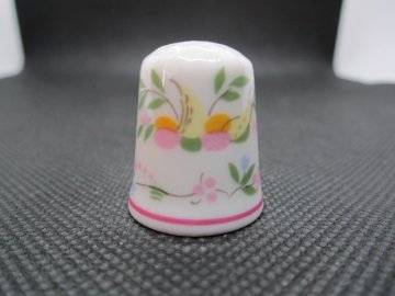 Sběratelský náprstek - TCC Coimbra Portugal - Adrienne 1987