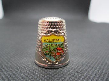Sběratelský náprstek - 3D Rakousko - Hallstatt, bílý kov