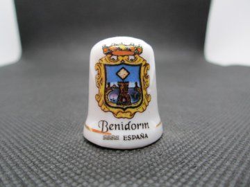 Sběratelský náprstek - Španělsko - Benidorm, znak