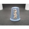 Sběratelský náprstek - 3D Wedgwood England Jasperware, Spinner, modrý