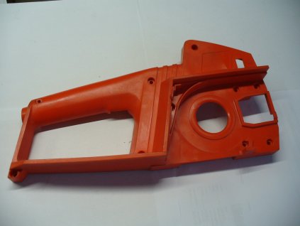 101475 1 pravy kryt oleo mac