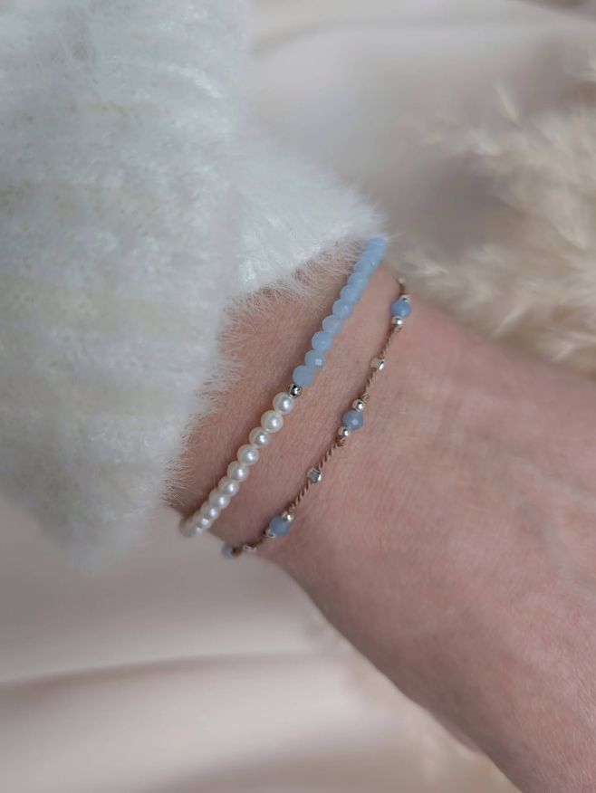 Broušený akvamarín a říční perličky 🩵 370,- 350,- #naramekzperel #modrynaramek #narameksakvamarinem #stribrnynaramek...