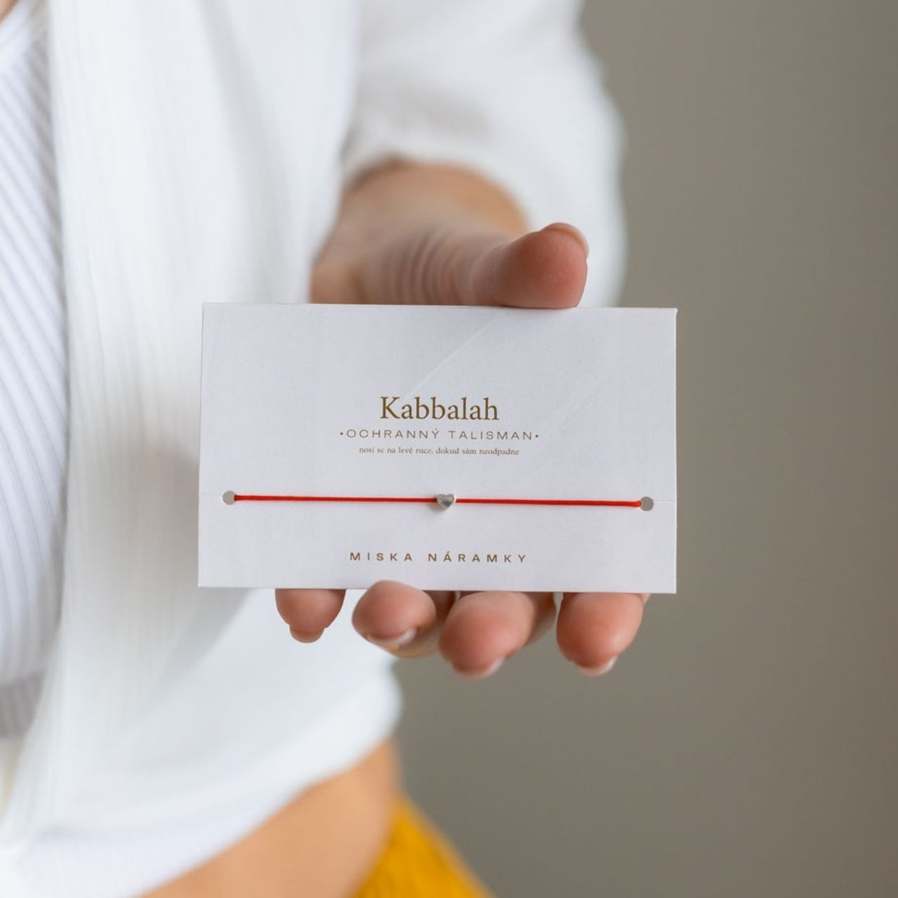 Kabbalah náramek s drobným srdíčkem na