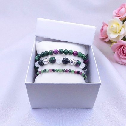 rubín v zoisitu, hematit, jaspis, kristal