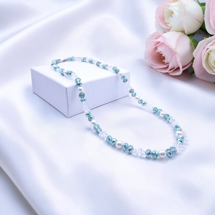 AURA – Emerald Glow