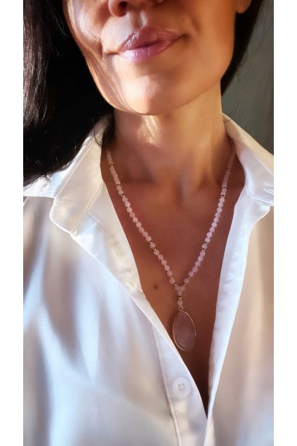 Dámský náhrdelník z minerálů - Růženín 4 mm, Sebeláska
