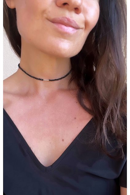 Dámský náhrdelník z minerálů - Spinel 3 mm, Trubička ze stříbra