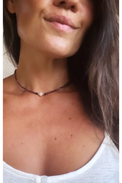 Dámský náhrdelník  z minerálů - Spinel, Granát, 3 mm,  Říční perla, 5-7mm