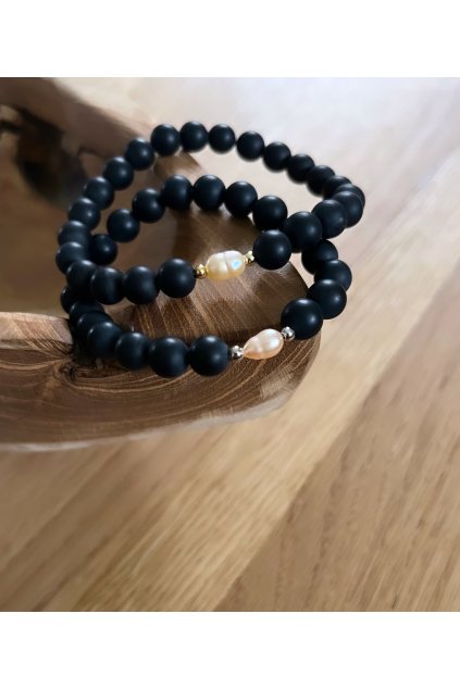 Dámský náramek z minerálů - Onyx 8mm, Říční perla 5-6mm