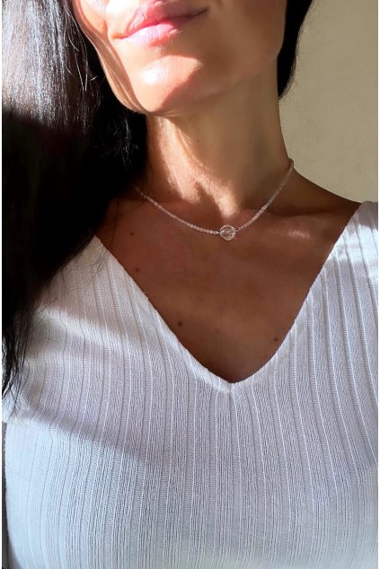 Dámský náhrdelník z minerálu Růženín, 2,5 mm, broušený korálek z Křišťálu 10 mm