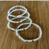 Dámský náramek z minerálů - Howlit 4 mm
