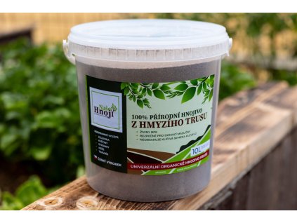 Naše Hnojí 10L