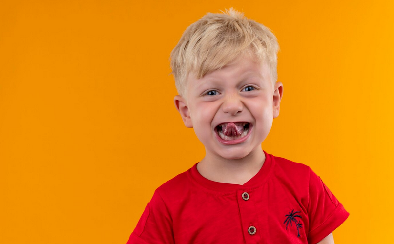 Jak vytrhnout mléčný zub?