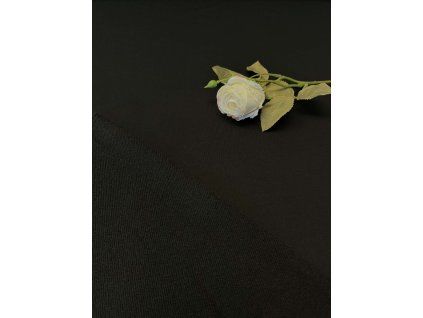 9e7b0aff 5c19 4b06 abd2 1cd448043d87