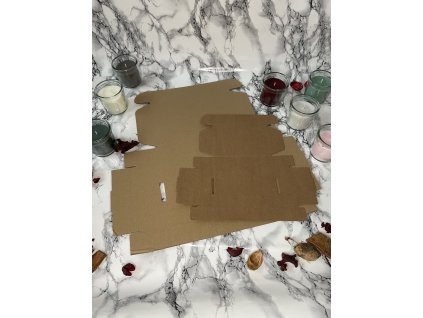 Kartonová krabička menší 137 x 90 x 34mm