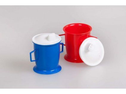 Dětský hrnek s pítkem DK Plast 150 ml mix barev