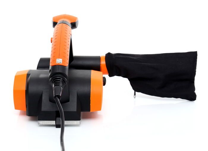 Elektrický hoblík KD1681 – ocelové břity
