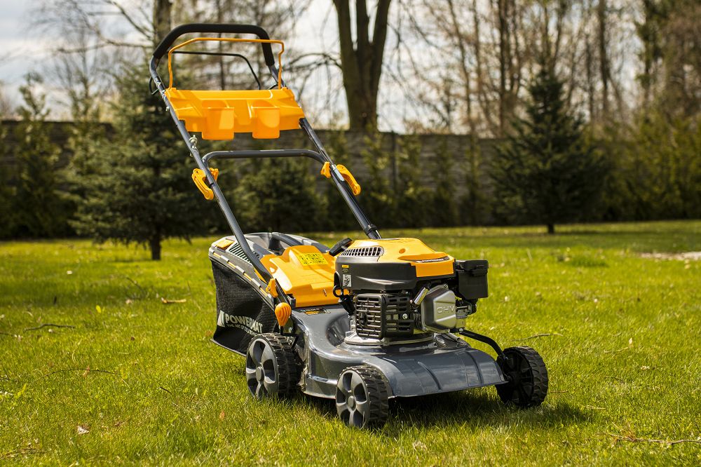 Benzínová sekačka Powermat PM-KSS-6S — motor a pohon
