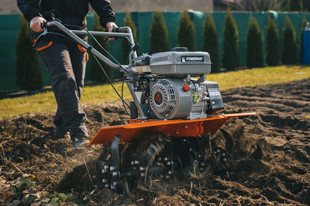 Benzínový kultivátor Powermat PM-GGS-700Y – fréza a radlice