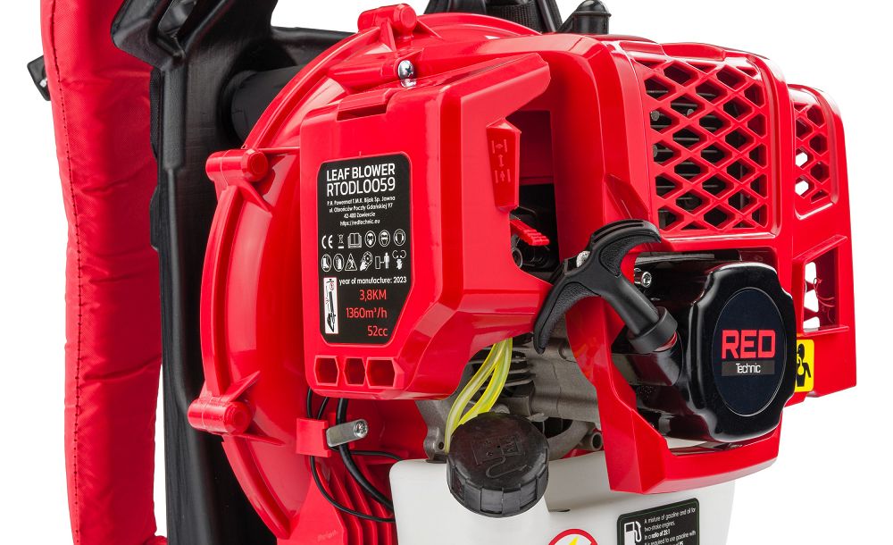 Benzínový zádový foukač Powermat – motor 2-taktní