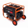 Generátor 5500 W 12, 230 V KD164